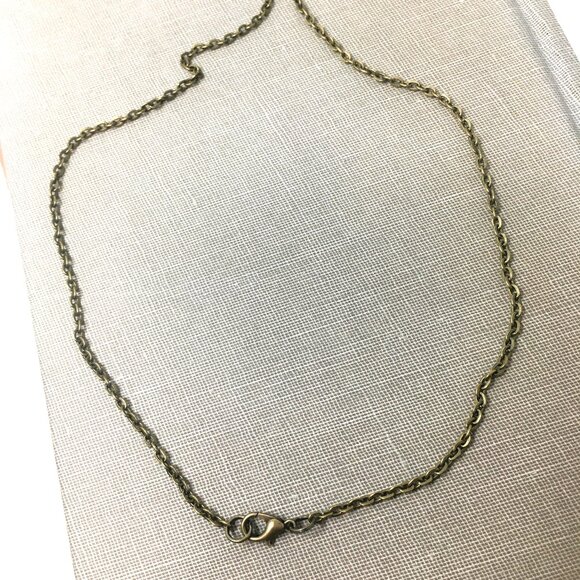 Vintage Hexagonal Ornate Floral Embossed Brass Locket Choker Necklace - Picture 7 of 16